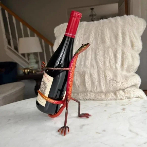 Welded Desert Lizard Wine Holder from Moab Utah - Picture 1 of 10